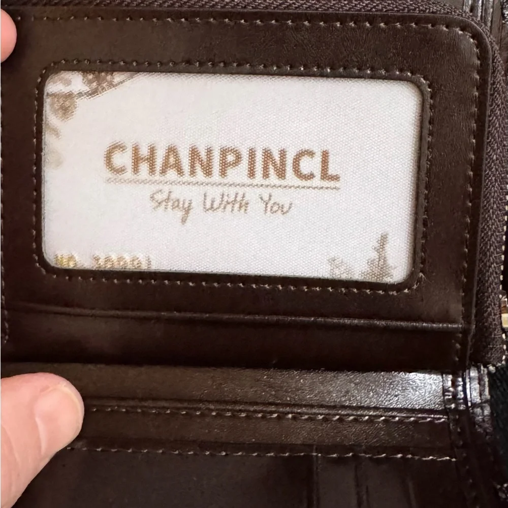 Brown Leather Men’s Wallet